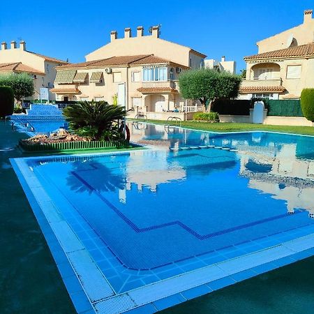 Ferienwohnung Casa De Buenos Dias Torrevieja Exterior foto