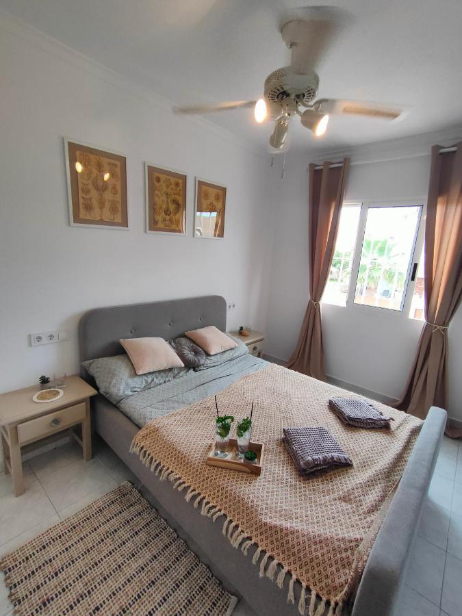 Ferienwohnung Casa De Buenos Dias Torrevieja Exterior foto