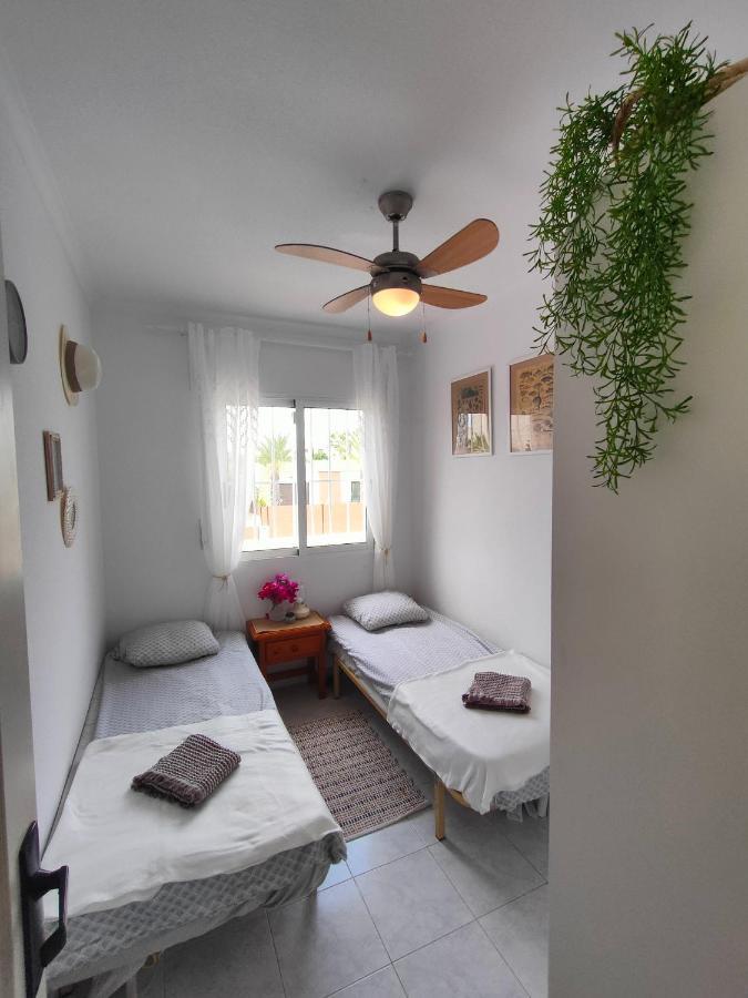 Ferienwohnung Casa De Buenos Dias Torrevieja Exterior foto