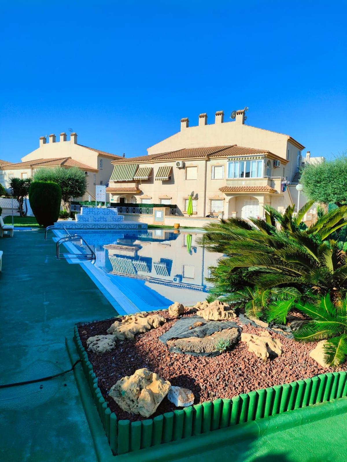 Ferienwohnung Casa De Buenos Dias Torrevieja Exterior foto